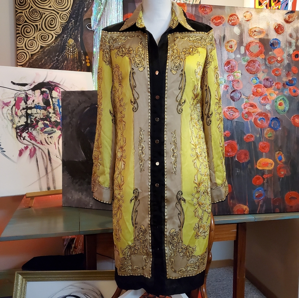 Vintage Caché gold long buttondown baroque blouse